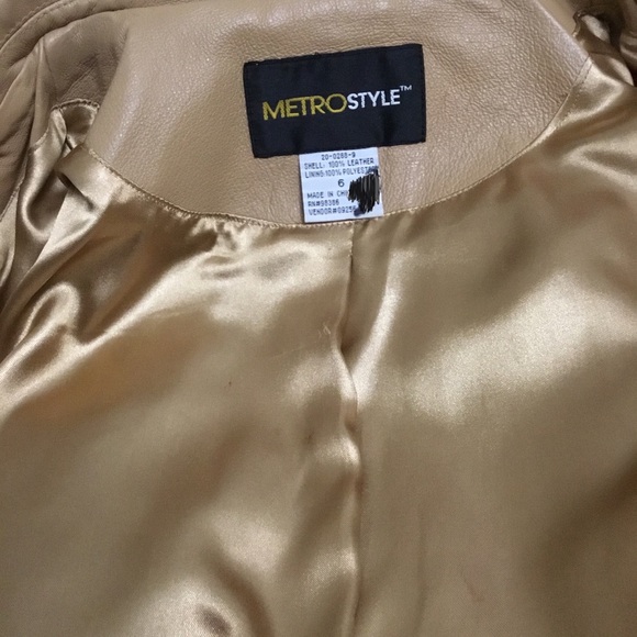 size 6 - Vintage Y2K Metro Style Woman’s Tan 100% Leather Shell Coat - Picture 4 of 5